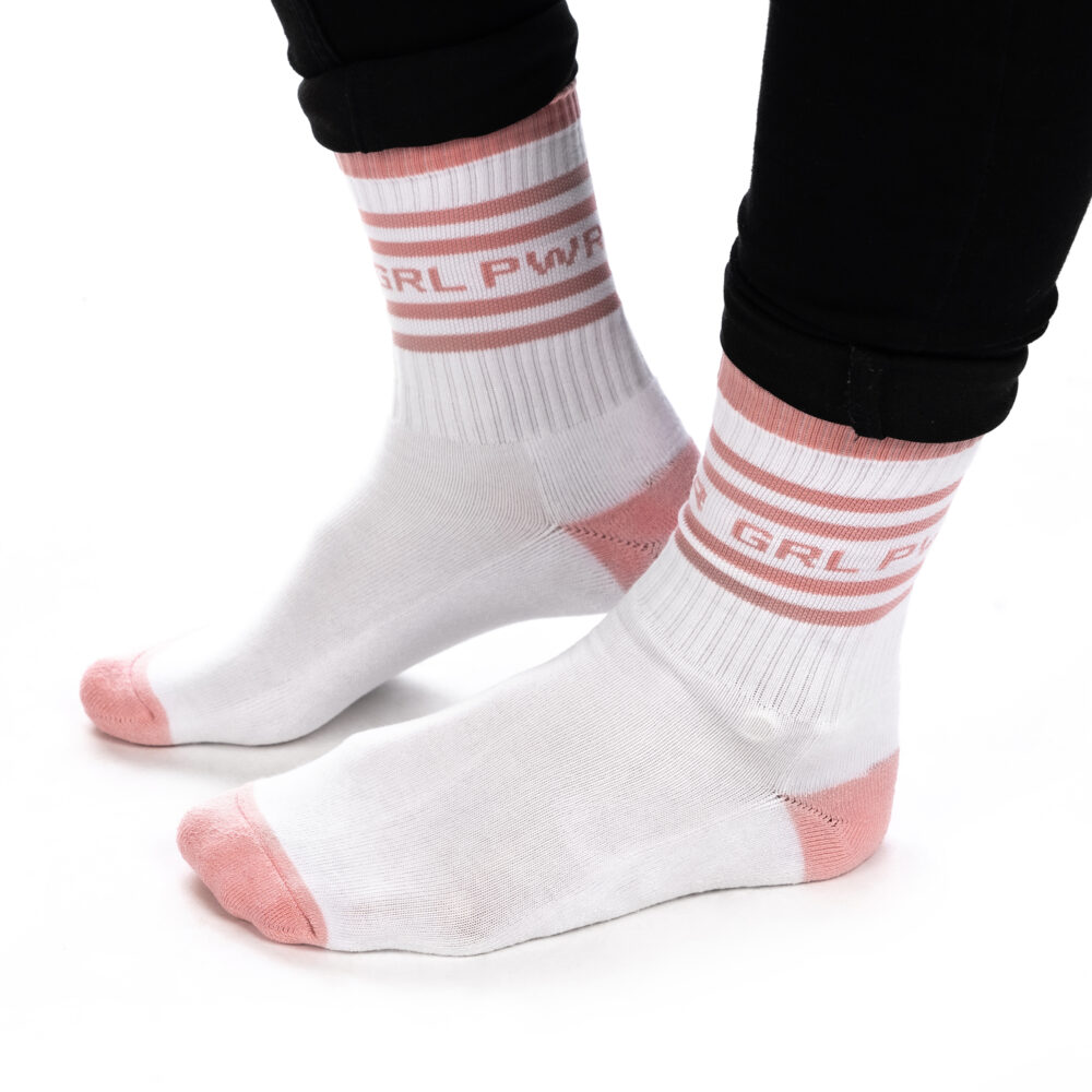 21-01_IC-RB_SOCKS-DIRTY-DIRTY_01